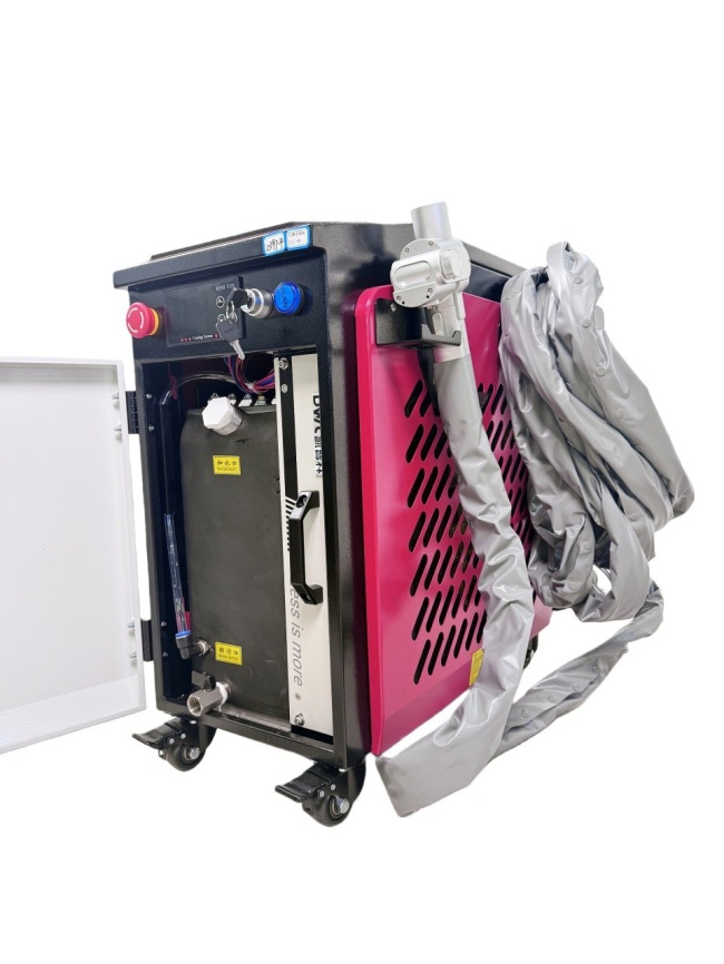 Аппарат лазерной сварки,чистки,резки и зачистки шва (4в1) мощностью 1500 Вт фото 11